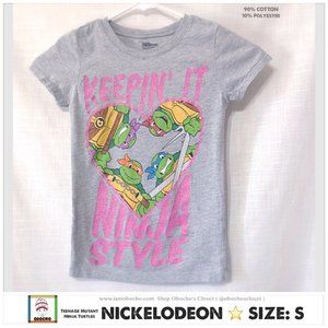 Nickelodeon ❤️ Teenage Mutant Ninja Turtle Gray Tee Size (Small) (PRE-LOVED)